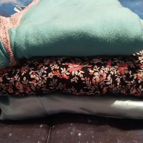 Chemise/top lot - Picture 16 of 16